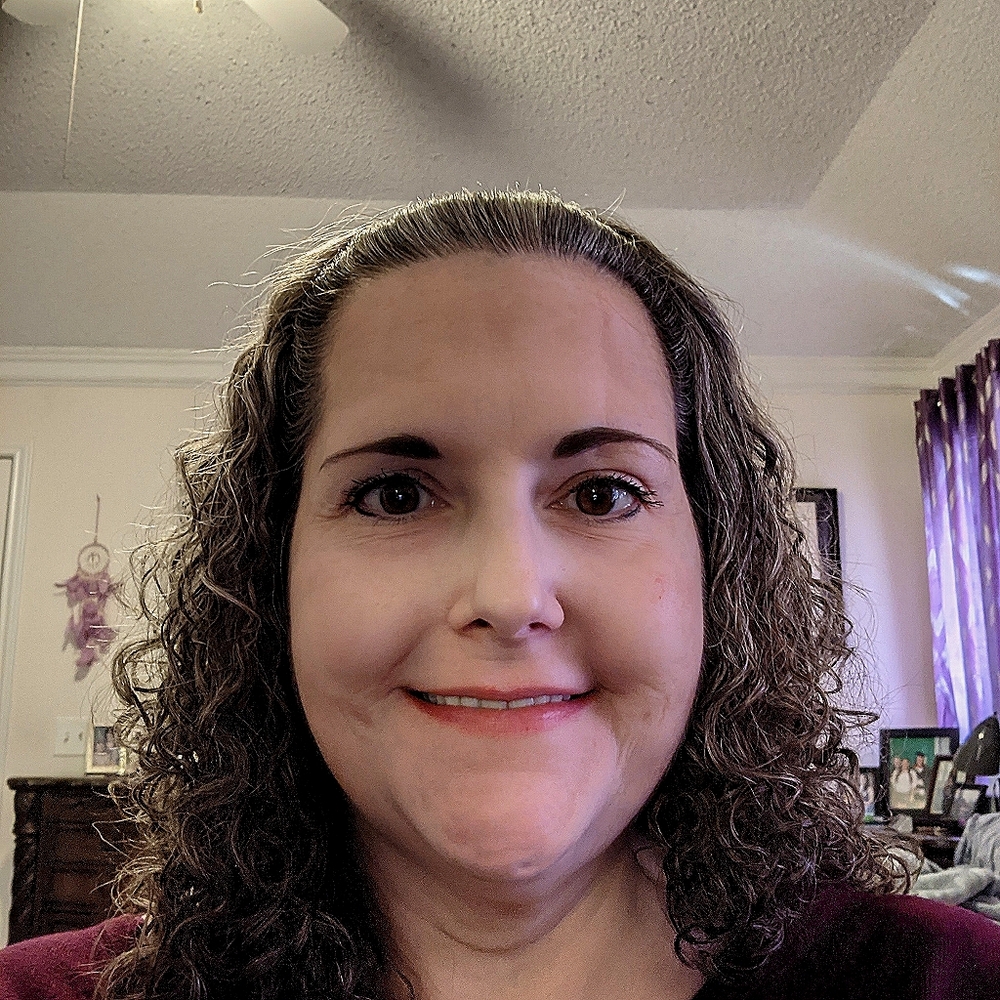 Meet your Posher, Suzanne